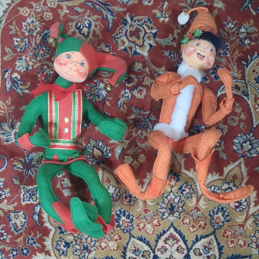 Vintage Annalee Elf Plush Duo - Green and Orange 1996 And 1988